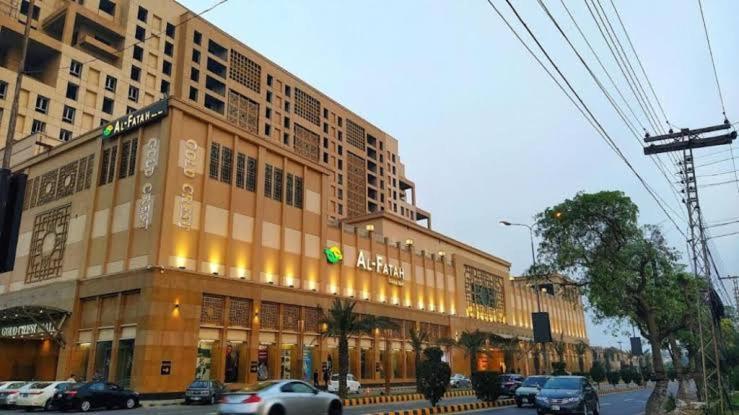 Sunset Luxury Gold Crest Mall Residency ラホール エクステリア 写真